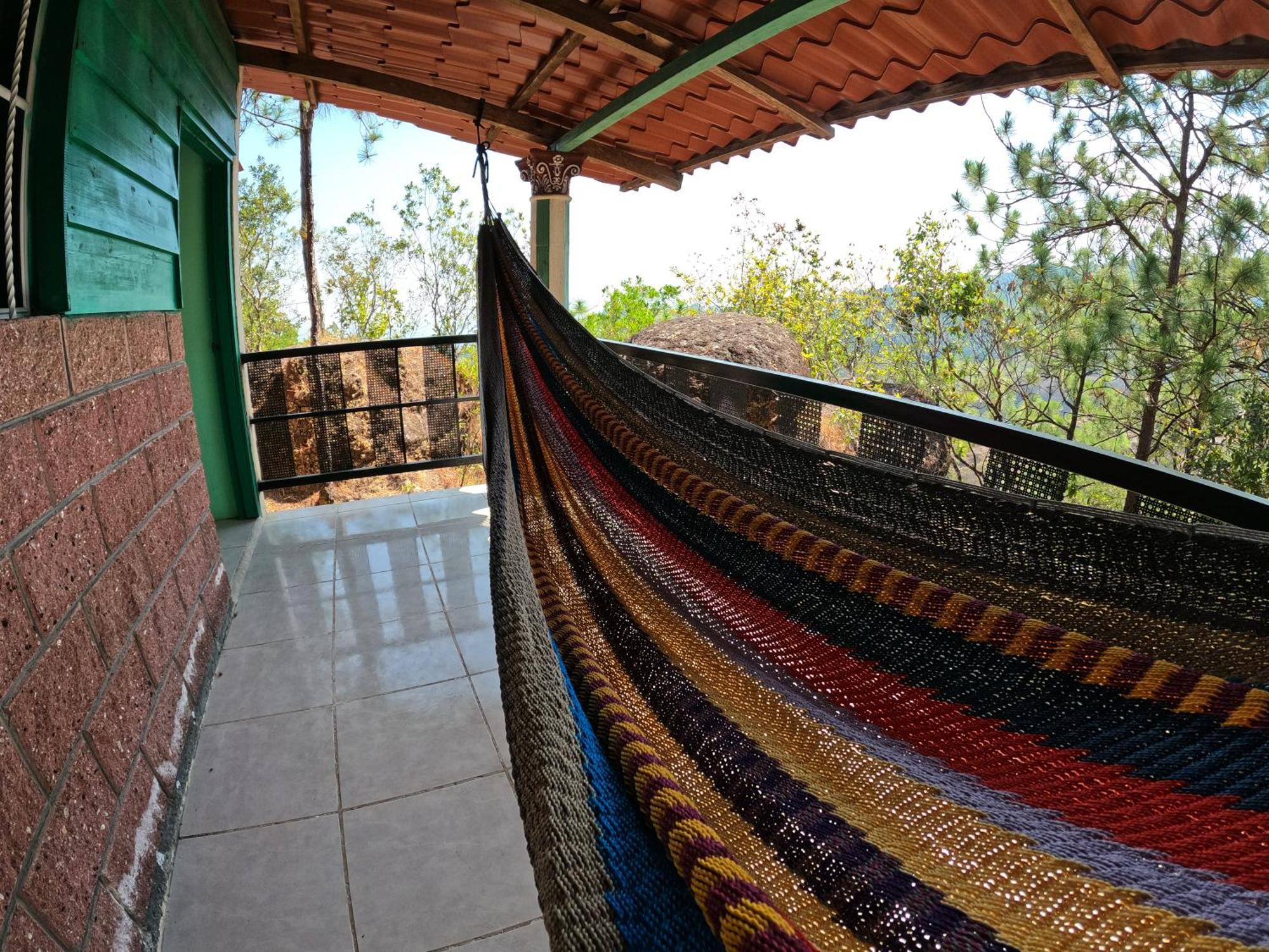 Hotel Y Restaurante Las Margaritas Perquín 객실 사진