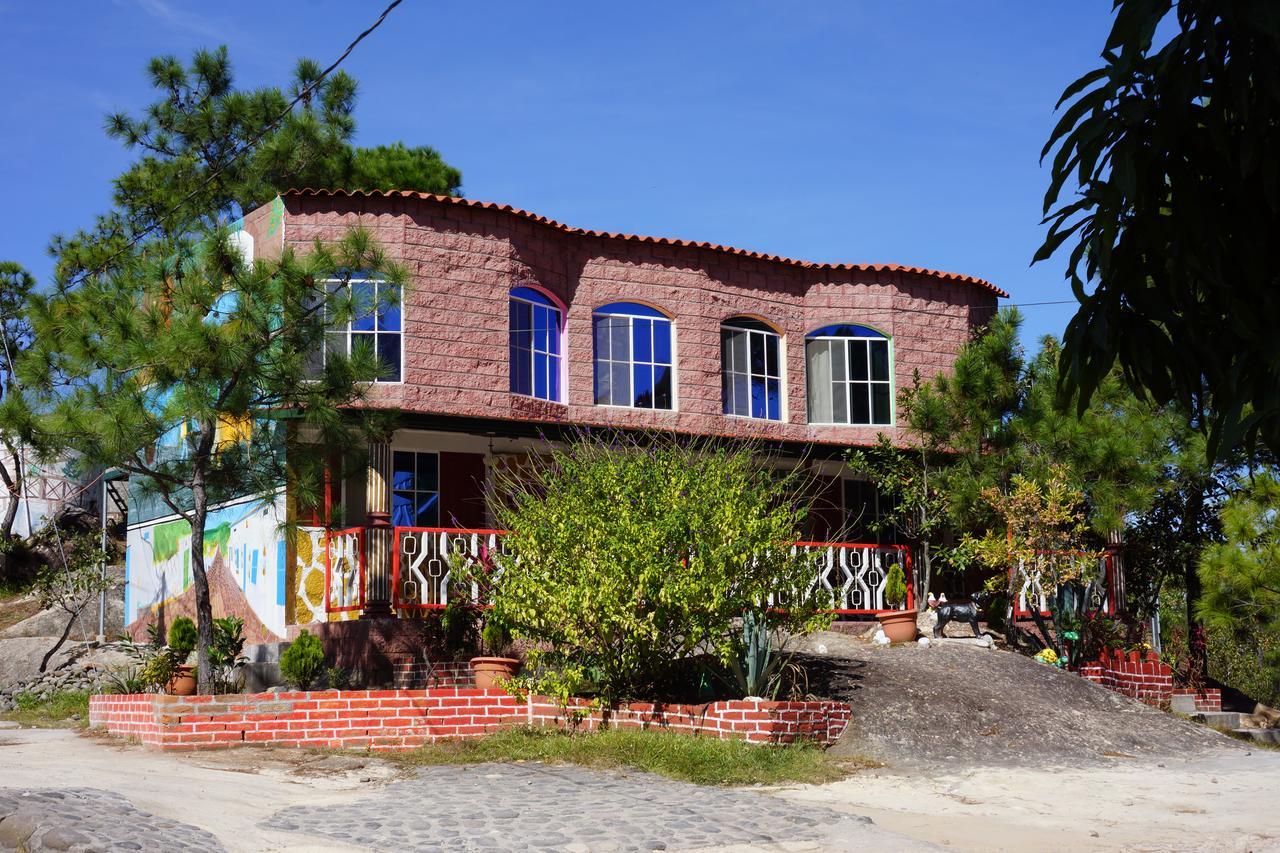 Hotel Y Restaurante Las Margaritas Perquín 외부 사진